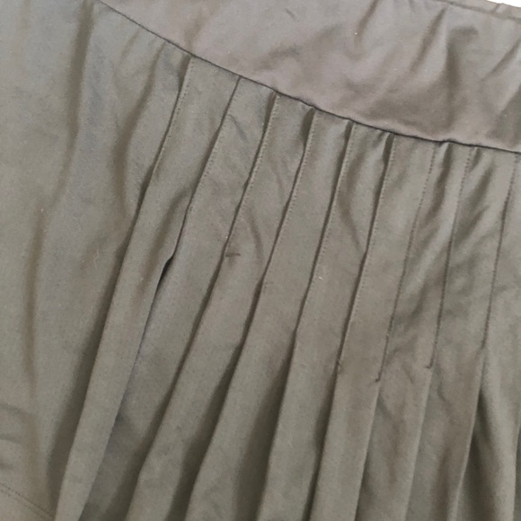 Tail pleated athletic skort - Picture 4 of 7